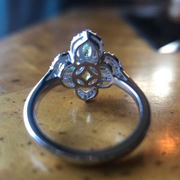 Natural Mint Garnet Moissanite Sterling Silver Ring Size 6 - Picture 4 of 9